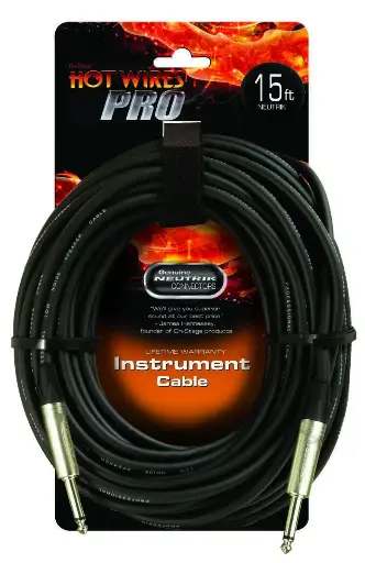 ON STAGE CABLE PLUG PLUG 4,6 MTS NEUTRIK
